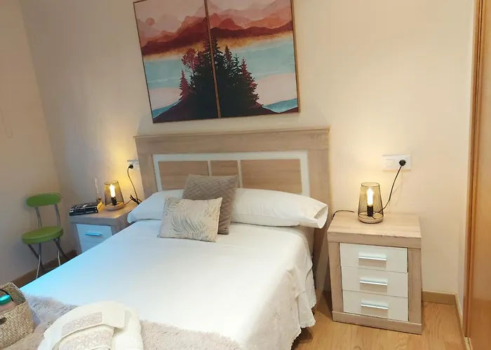 Vieiro Con Plaza Garaje Gratis サンティアゴ・デ・コンポステーラ